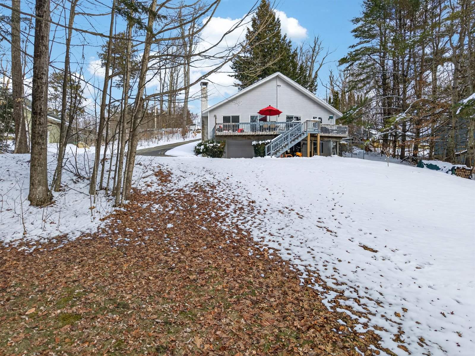 87 Maple Ridge Drive, Monmouth, ME 04259