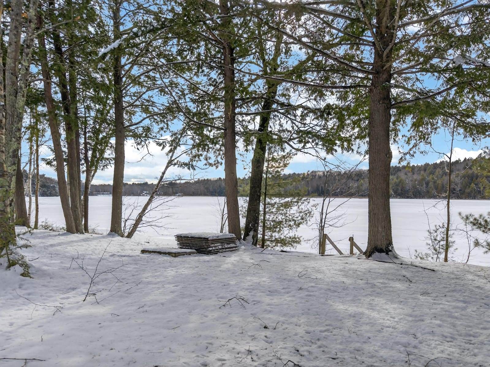 87 Maple Ridge Drive, Monmouth, ME 04259