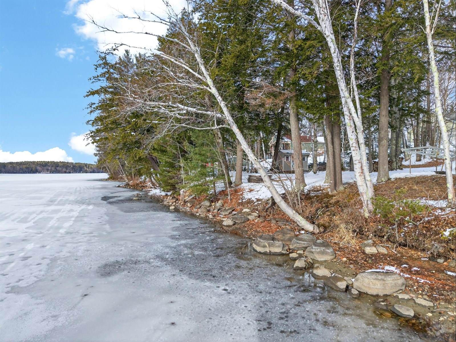 87 Maple Ridge Drive, Monmouth, ME 04259