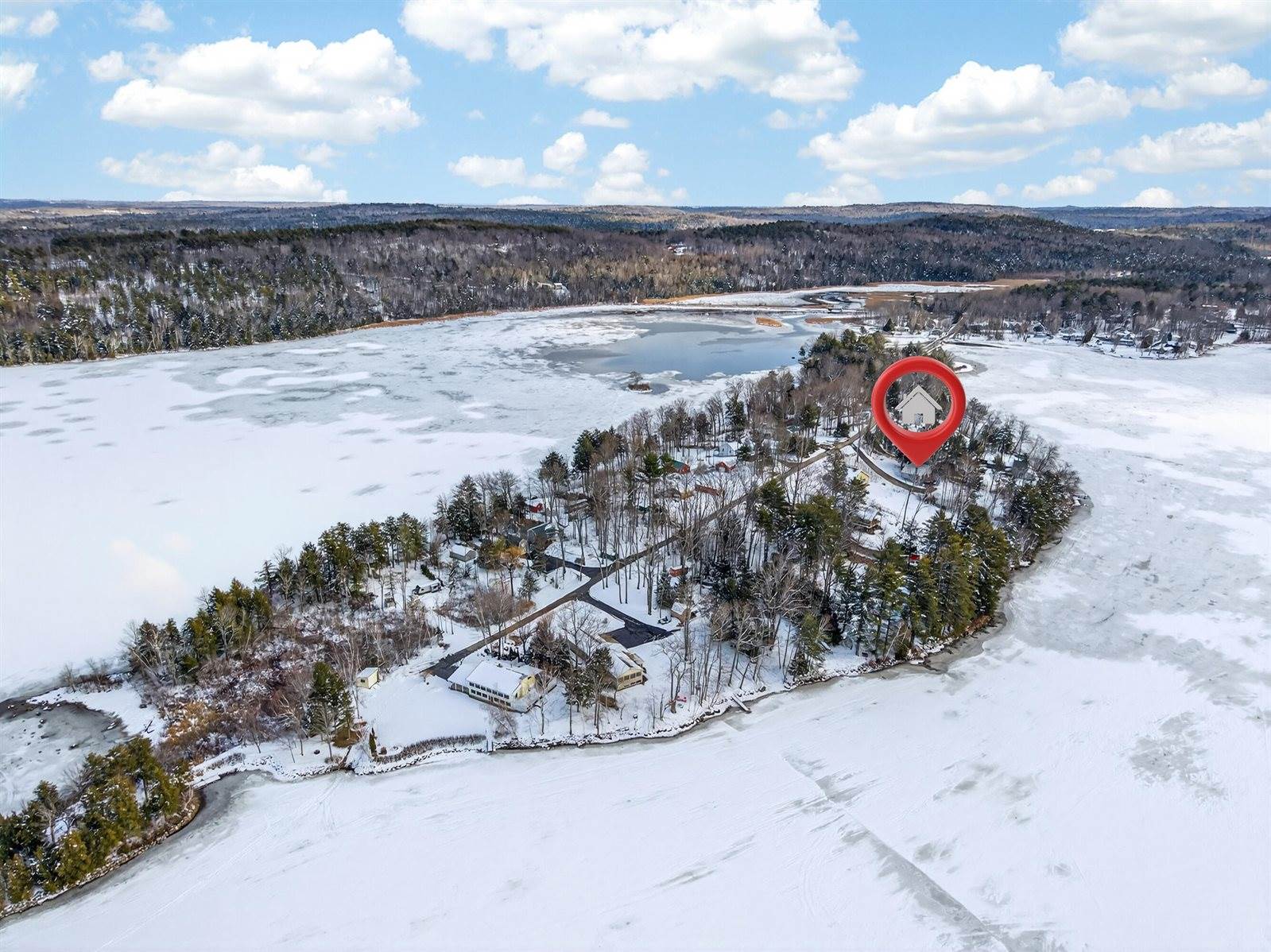 87 Maple Ridge Drive, Monmouth, ME 04259