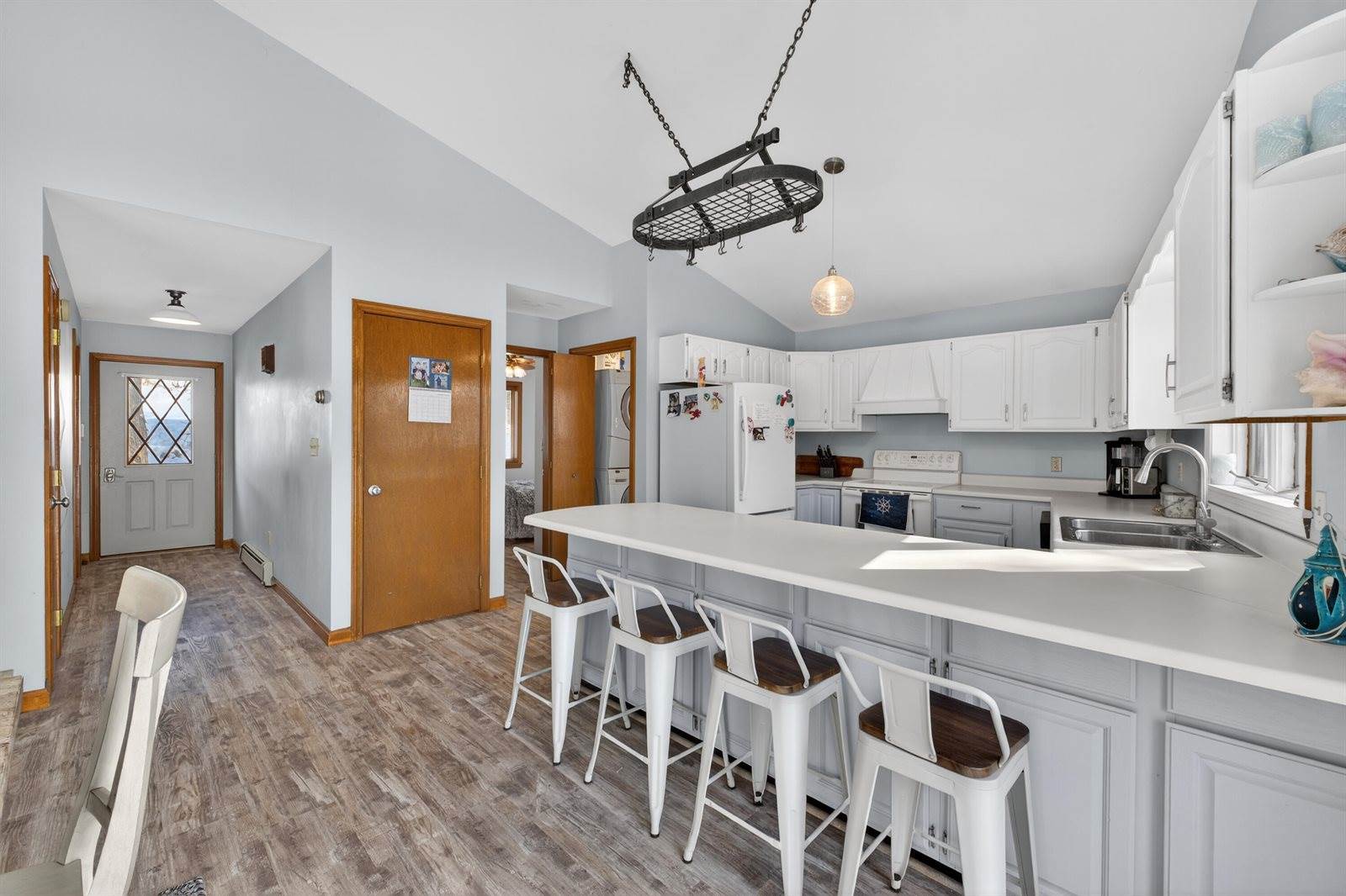 87 Maple Ridge Drive, Monmouth, ME 04259