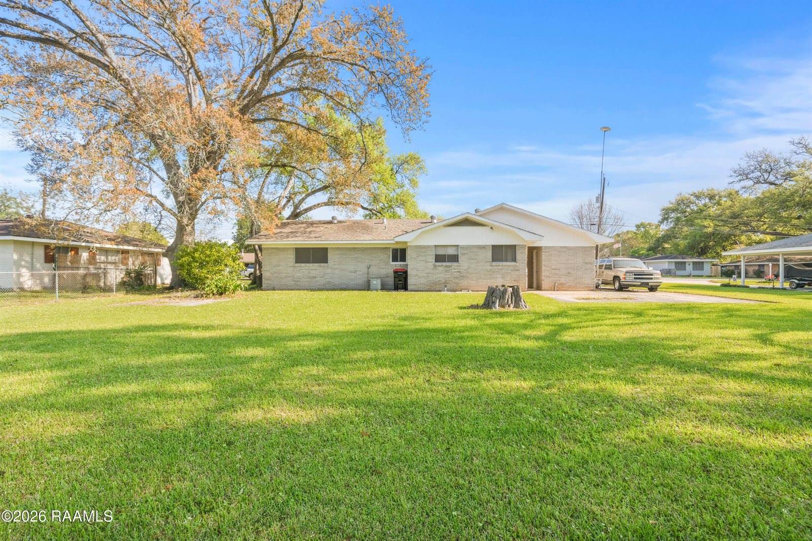 104 Lynn Drive, Lafayette, LA 70508