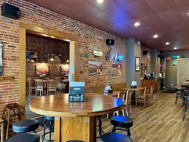 210 N. 1st St., Wisconsin Rapids, WI 54494