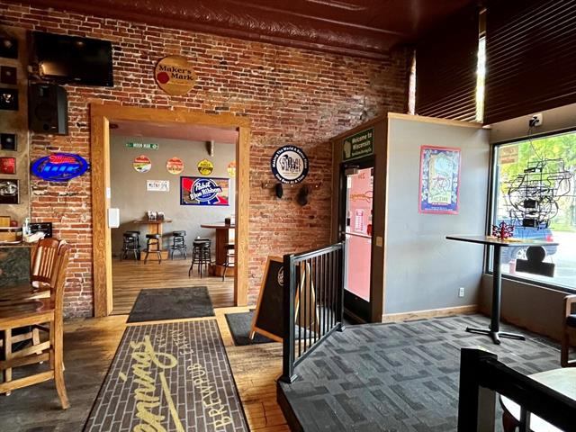 210 N. 1st St., Wisconsin Rapids, WI 54494