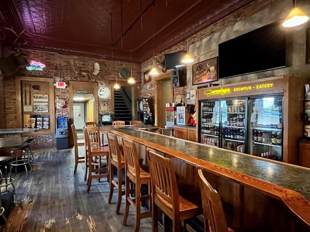210 N. 1st St., Wisconsin Rapids, WI 54494