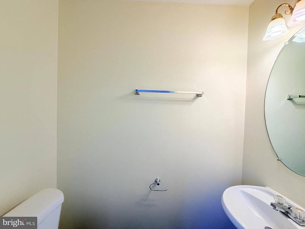 1802 Chatfield, Severn, MD 21144