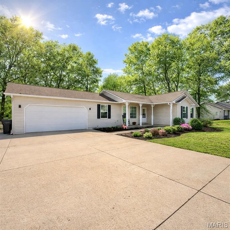 16860 Lensman Road, Saint Robert, MO 65584