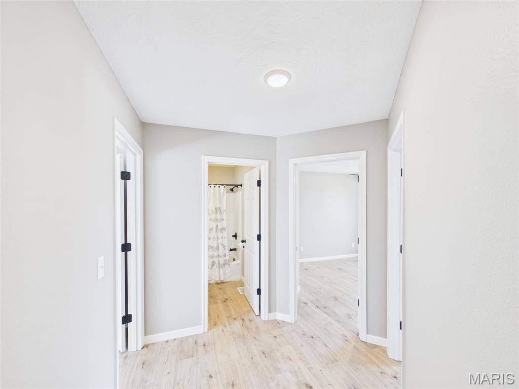 16860 Lensman Road, Saint Robert, MO 65584