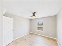 16860 Lensman Road, Saint Robert, MO 65584