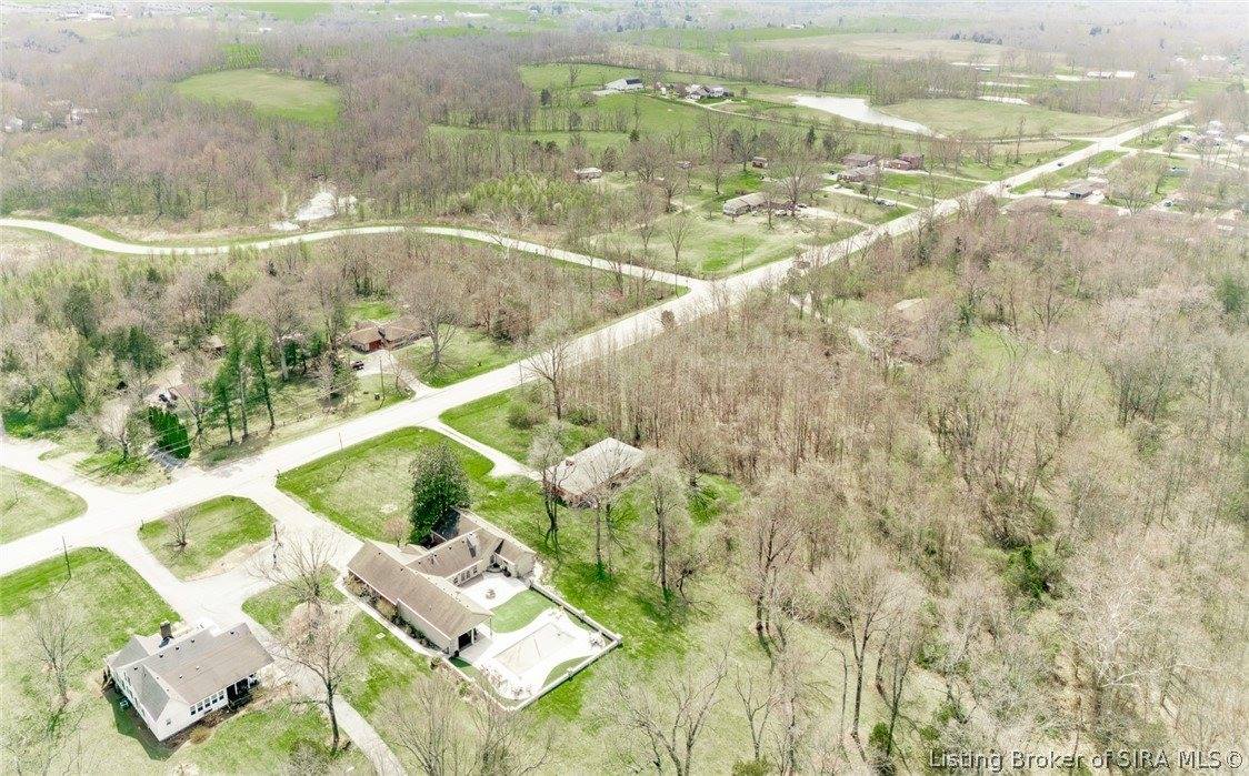 9007 County Road 403, Charlestown, IN 47111