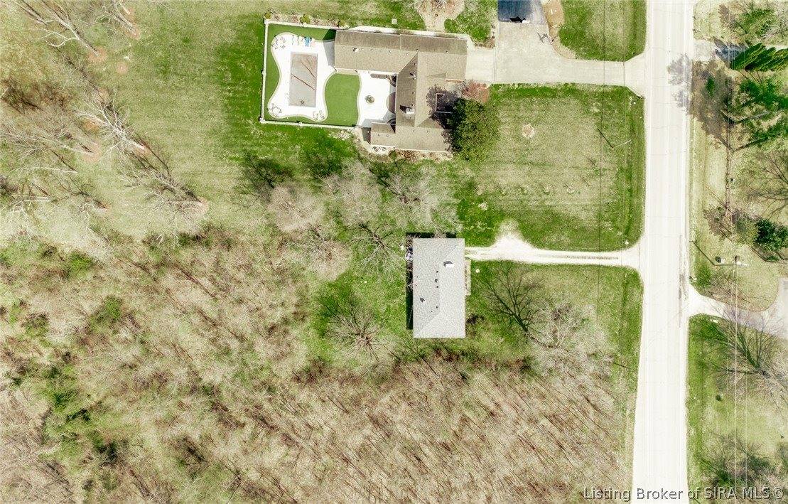 9007 County Road 403, Charlestown, IN 47111