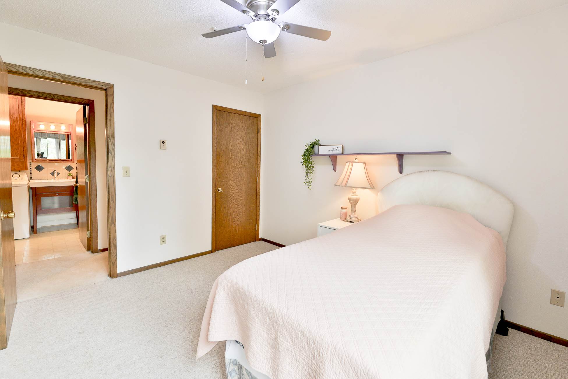 1516 19 1/2 Ave, #6, Moorhead, MN 56560