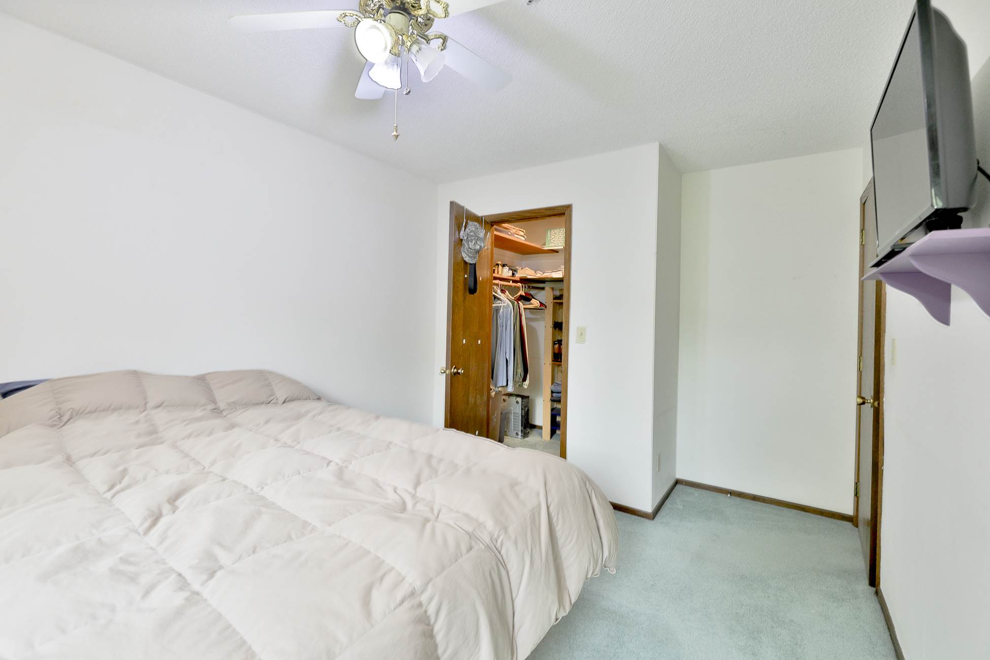 1516 19 1/2 Ave, #6, Moorhead, MN 56560