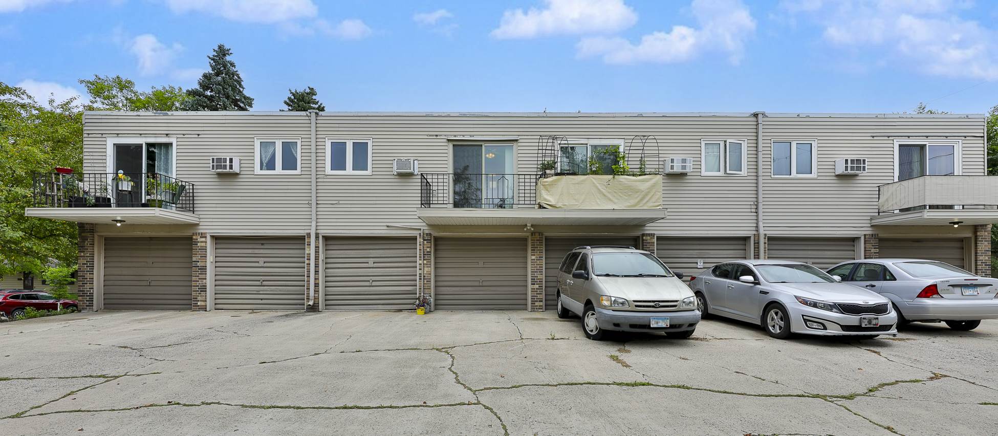 1516 19 1/2 Ave, #6, Moorhead, MN 56560