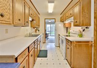 1516 19 1/2 Ave, #6, Moorhead, MN 56560