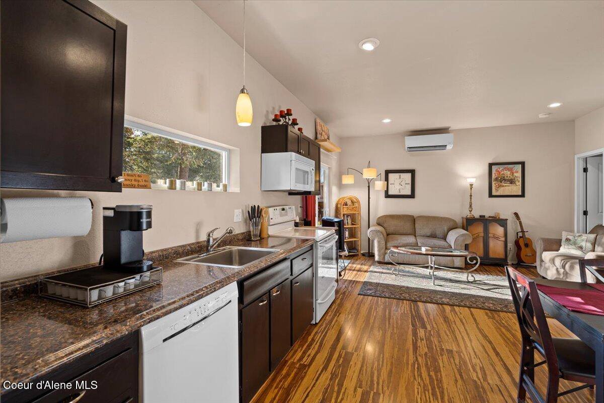 5822 West Boathaven Ln, Rathdrum, ID 83858