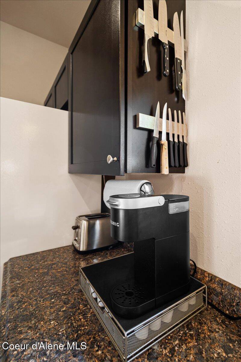 5822 West Boathaven Ln, Rathdrum, ID 83858