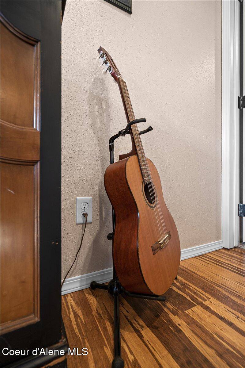 5822 West Boathaven Ln, Rathdrum, ID 83858