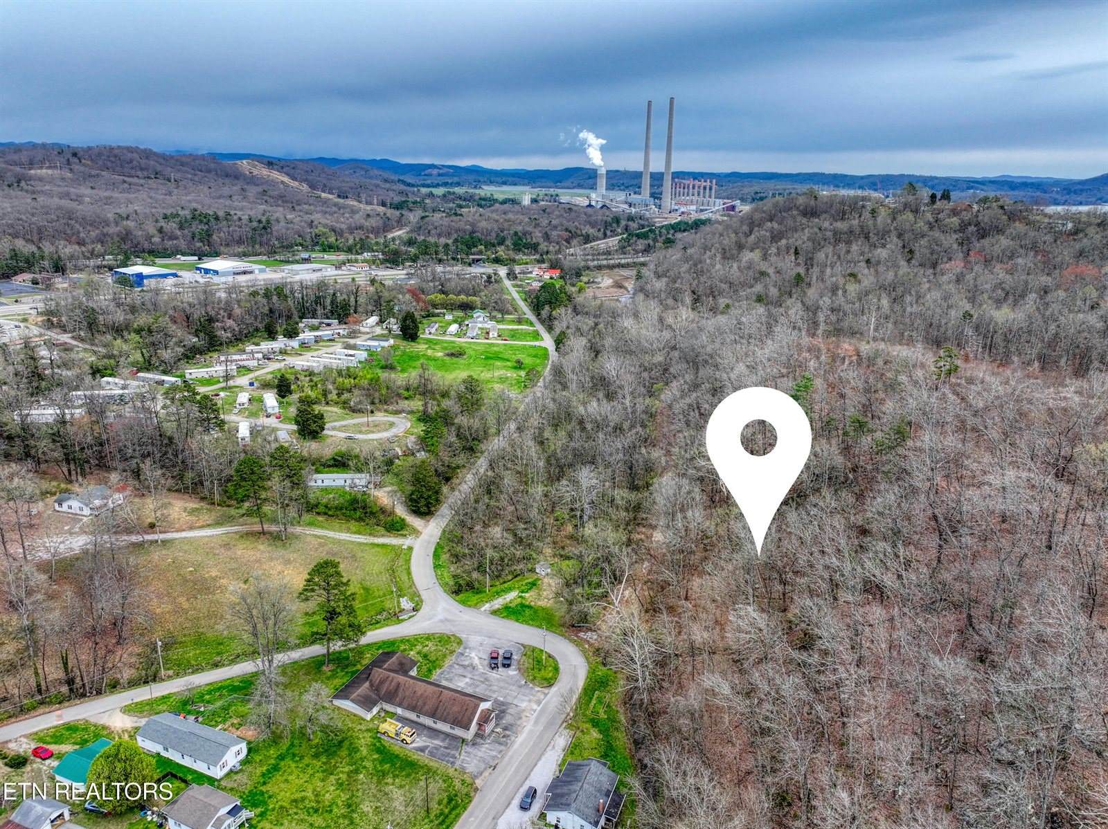 Old Highway 70, Harriman, TN 37748