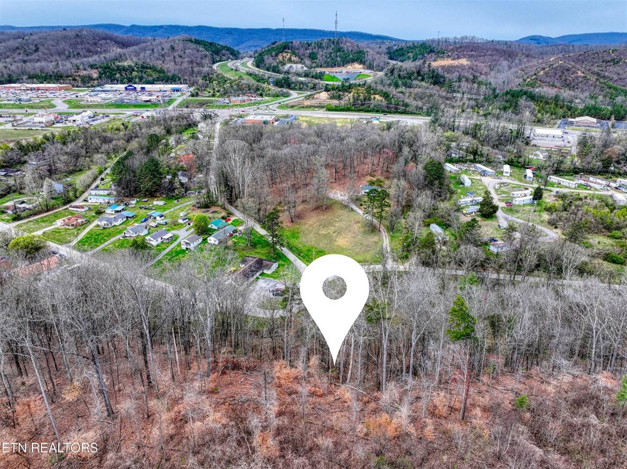 Old Highway 70, Harriman, TN 37748