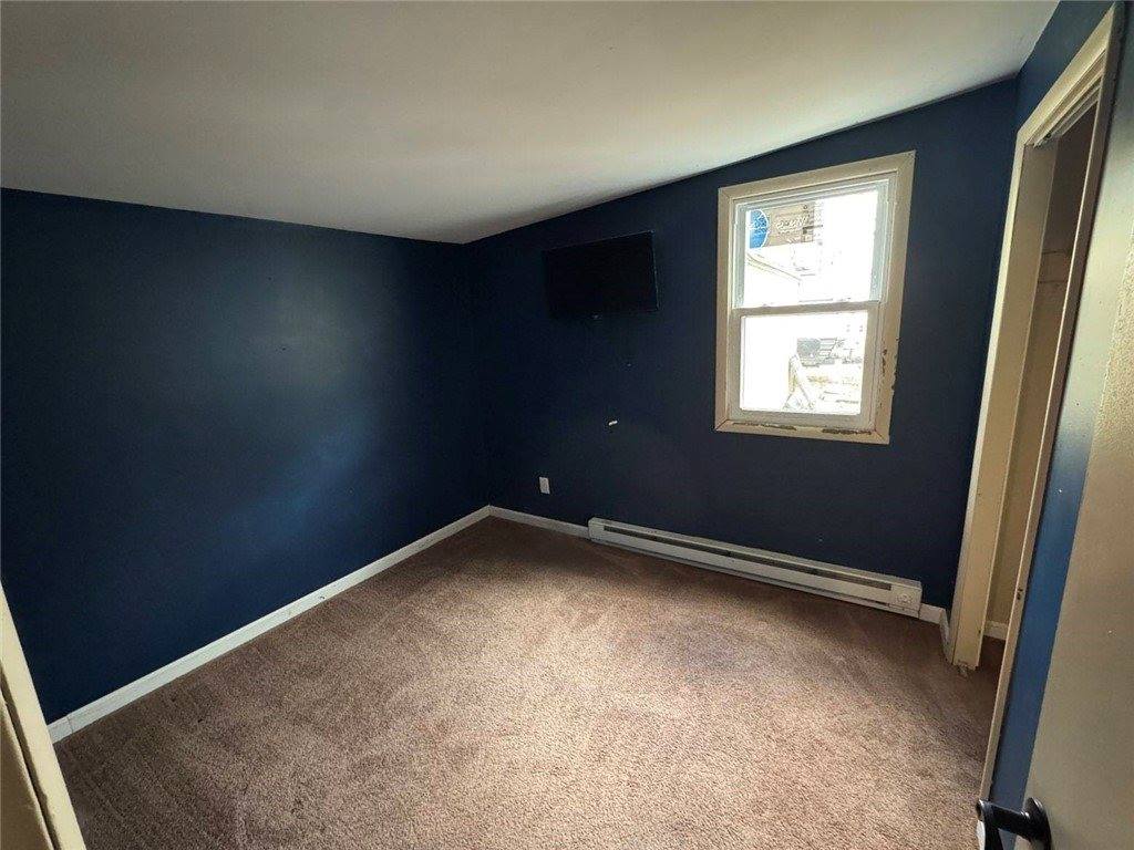 12 Walter Street, Oswego, NY 13126