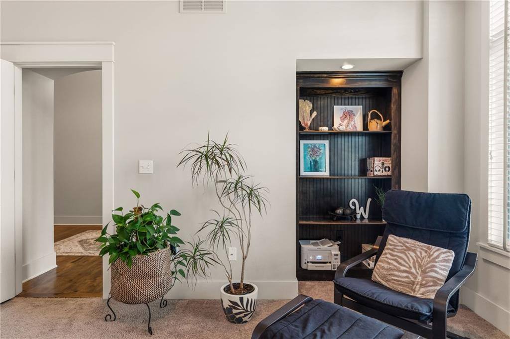 7026 Belmont Drive, Shawnee, KS 66226