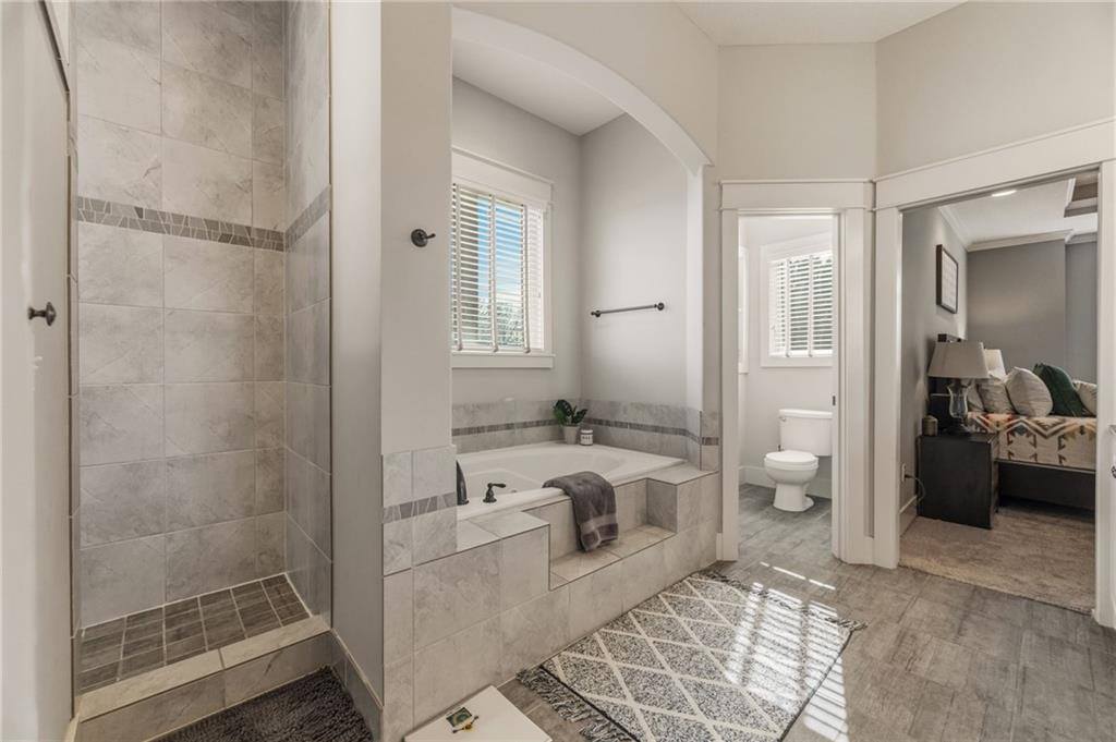 7026 Belmont Drive, Shawnee, KS 66226