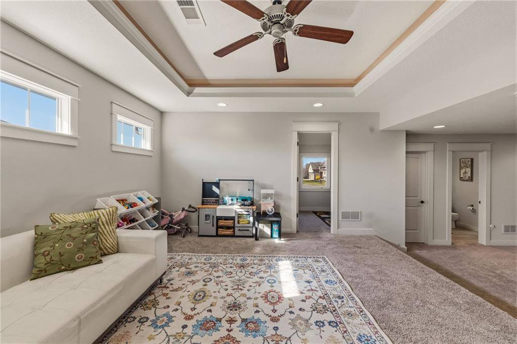 7026 Belmont Drive, Shawnee, KS 66226