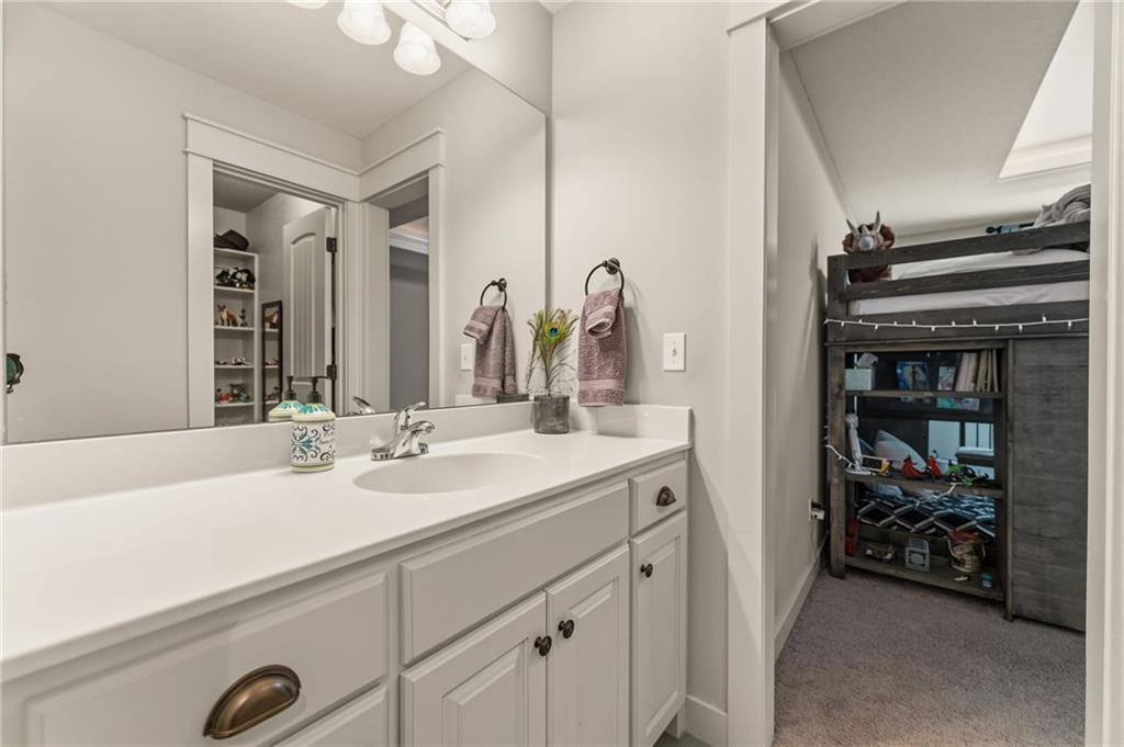 7026 Belmont Drive, Shawnee, KS 66226