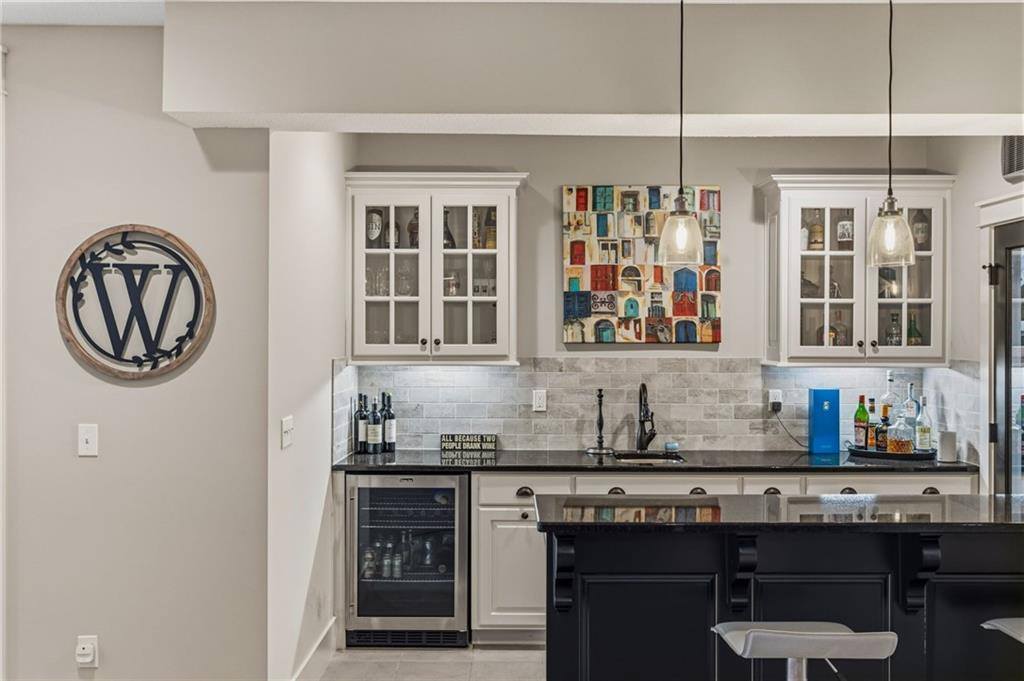 7026 Belmont Drive, Shawnee, KS 66226