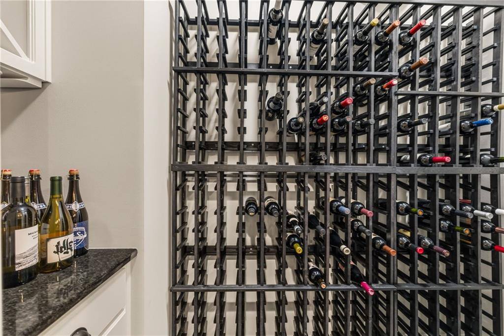 7026 Belmont Drive, Shawnee, KS 66226