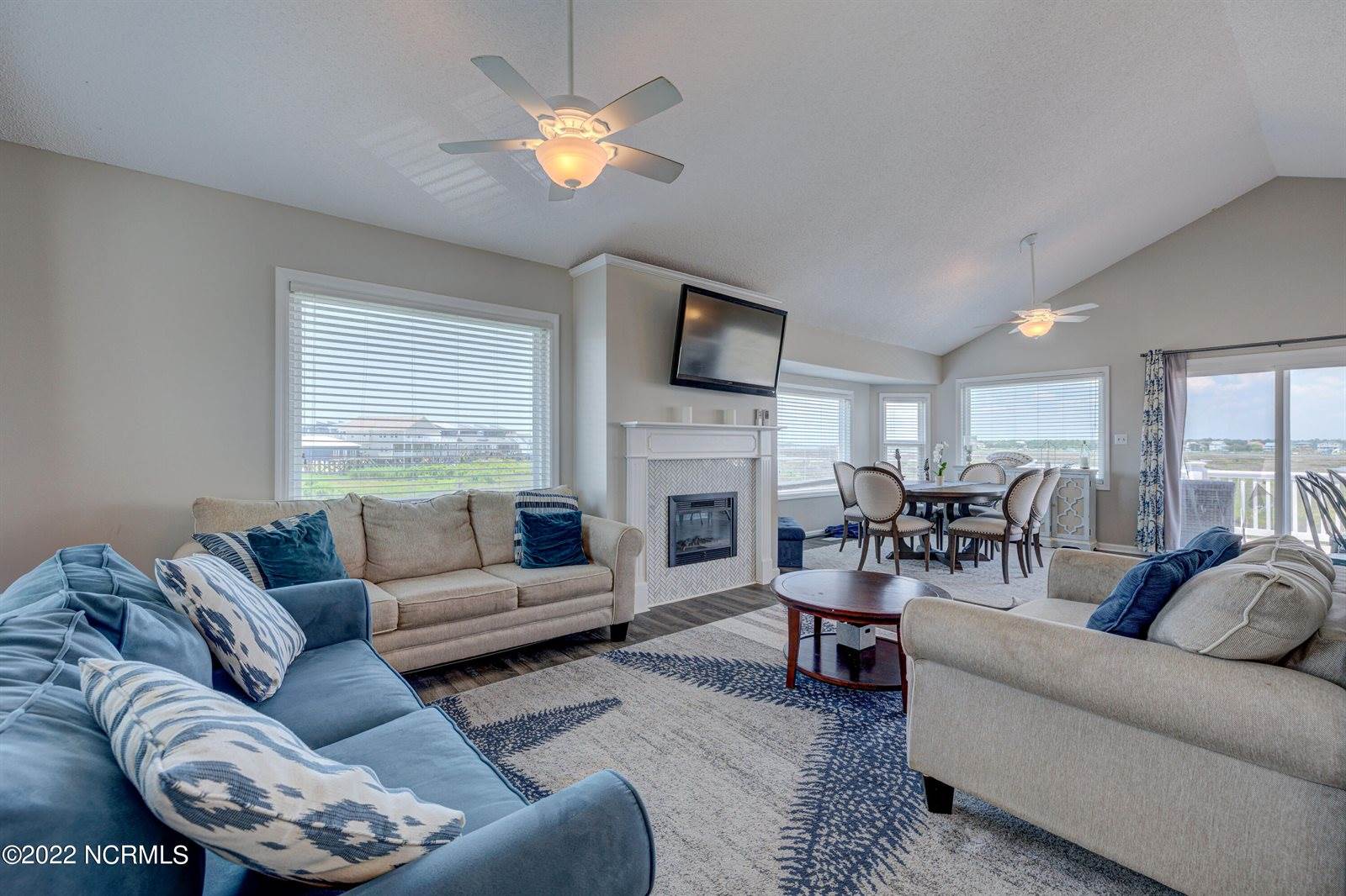 316 Bay Circle, North Topsail Beach, NC 28460