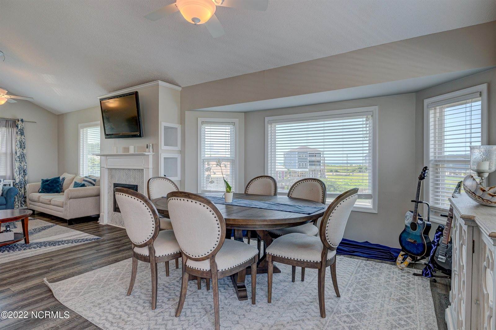 316 Bay Circle, North Topsail Beach, NC 28460