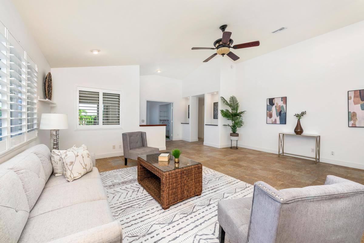 77-248 Maliko St, Kailua Kona, HI 96740