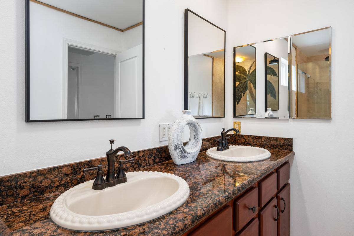 77-248 Maliko St, Kailua Kona, HI 96740