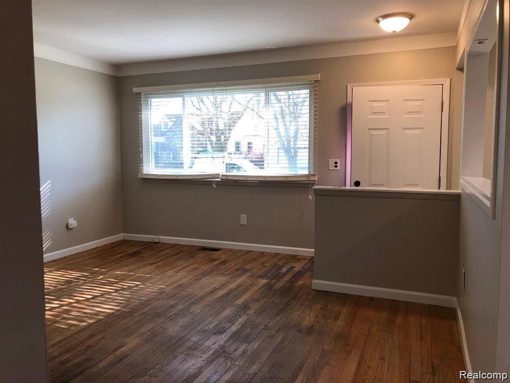 24915 Tallman Avenue, WarrenCity_Macomb, MI 48089