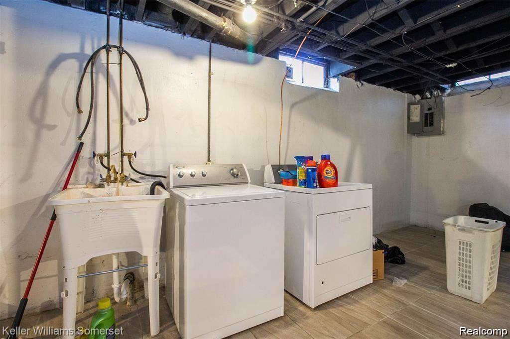 24915 Tallman Avenue, WarrenCity_Macomb, MI 48089