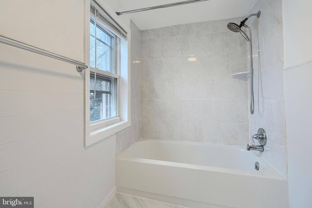 2015 Spark Court, Baltimore, MD 21231