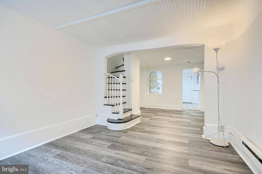 2015 Spark Court, Baltimore, MD 21231
