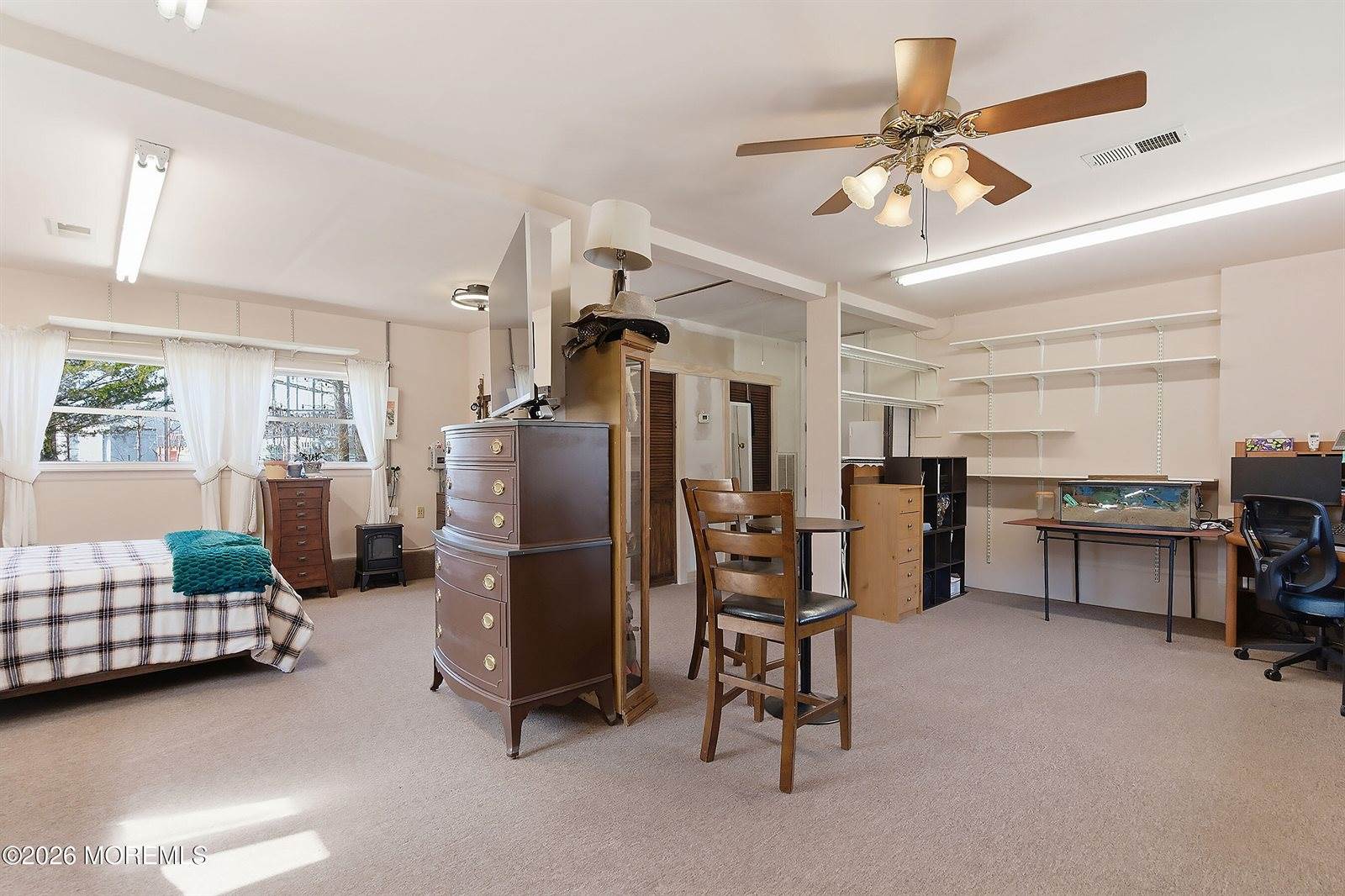 7 Marl Road, Farmingdale, NJ 07727