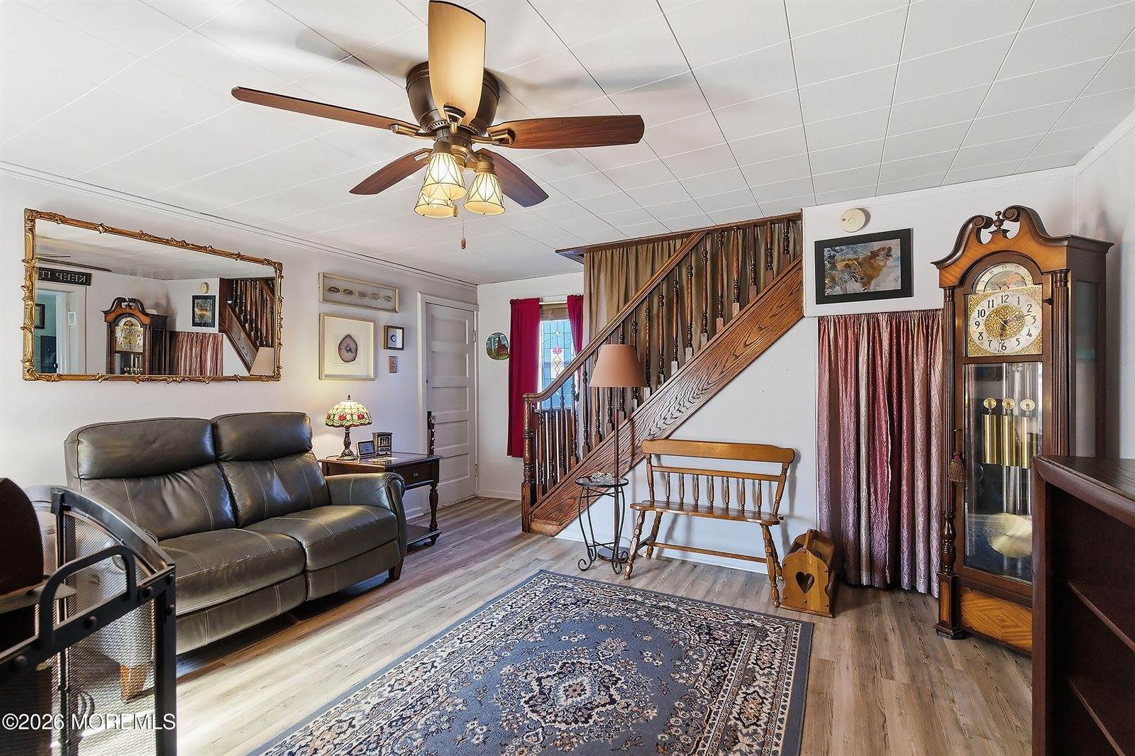 7 Marl Road, Farmingdale, NJ 07727