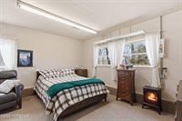 7 Marl Road, Farmingdale, NJ 07727