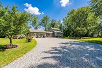 7 Marl Road, Farmingdale, NJ 07727