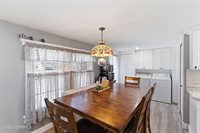 7 Marl Road, Farmingdale, NJ 07727