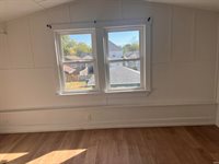 2004 S Walnut Street, Muncie, IN 47302