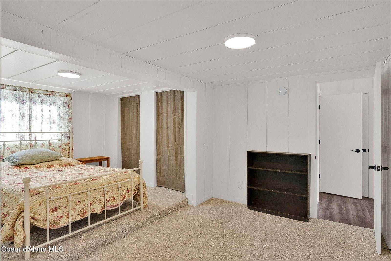 32489 North 7th Ave, Spirit Lake, ID 83869