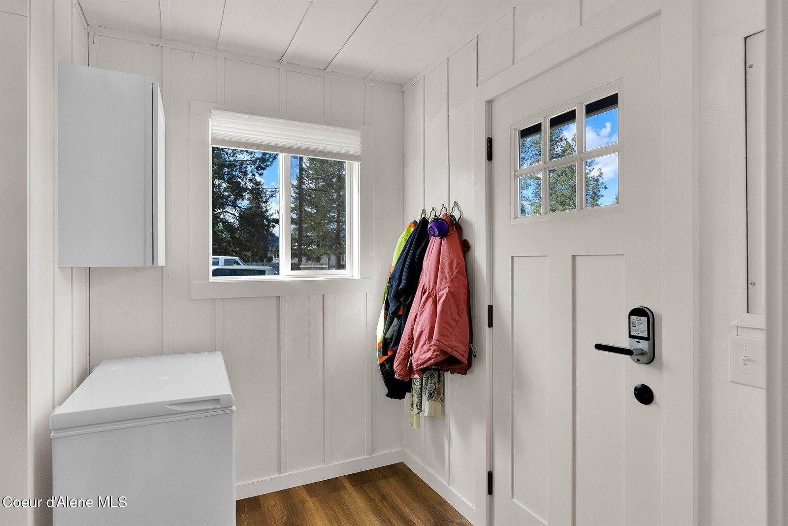 32489 North 7th Ave, Spirit Lake, ID 83869