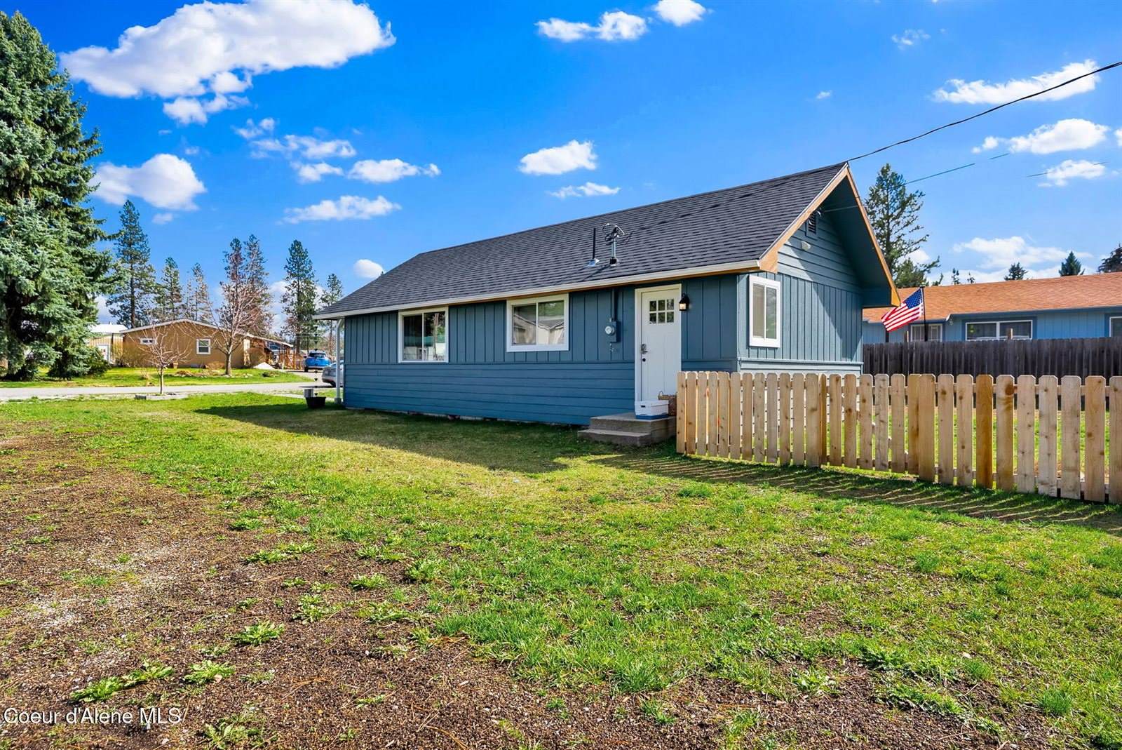 32489 North 7th Ave, Spirit Lake, ID 83869