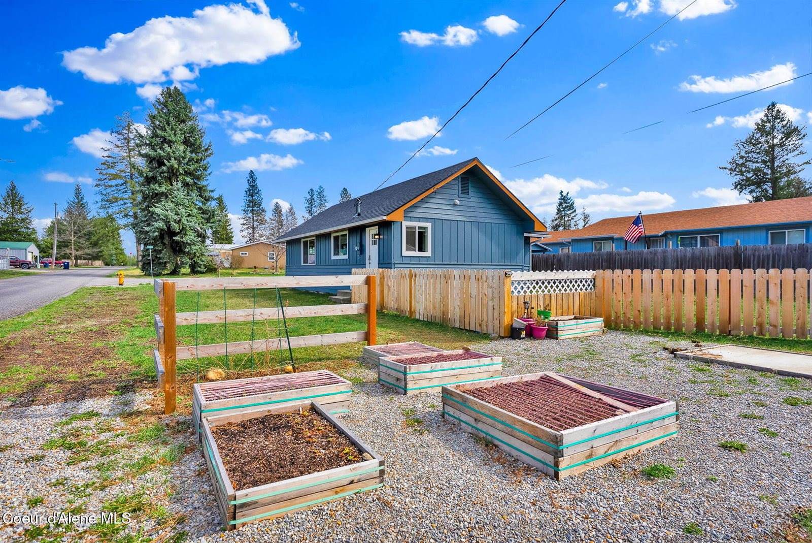 32489 North 7th Ave, Spirit Lake, ID 83869