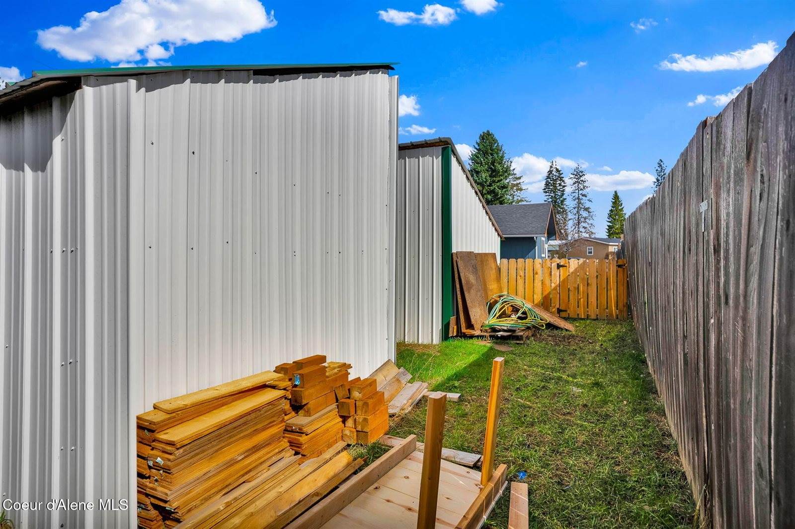 32489 North 7th Ave, Spirit Lake, ID 83869